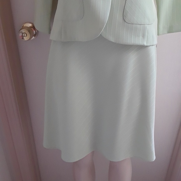 My Michelle Outfit - Picture 4 of 8